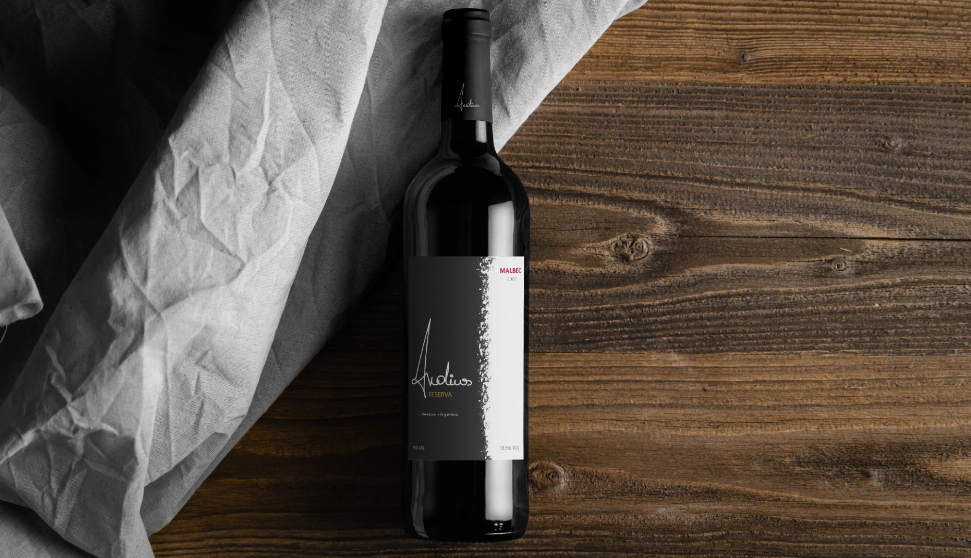 Andinos malbec wine bottle mockup